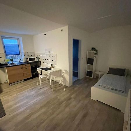 Ruhiges Apartment Im Herzen Von 게라 외부 사진