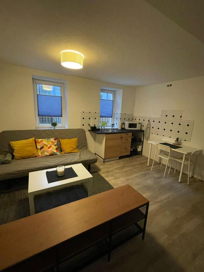 Ruhiges Apartment Im Herzen Von 게라 외부 사진