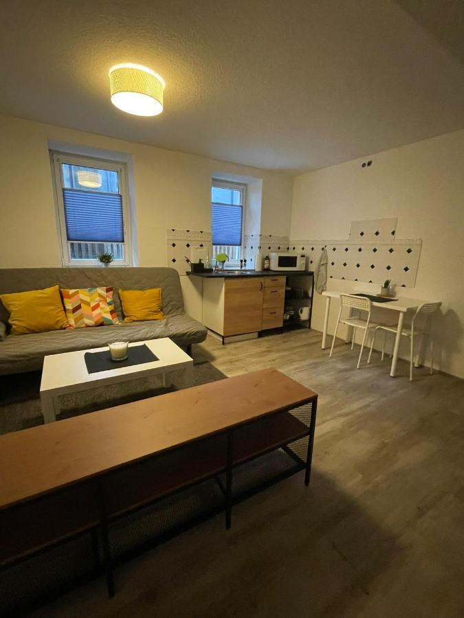 Ruhiges Apartment Im Herzen Von 게라 외부 사진